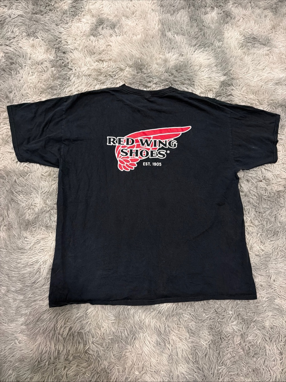 Red Wing Shoes Graphic T-Shirt Mens 2XL Black Fruit of the Loom Heavy Cotton Y2K